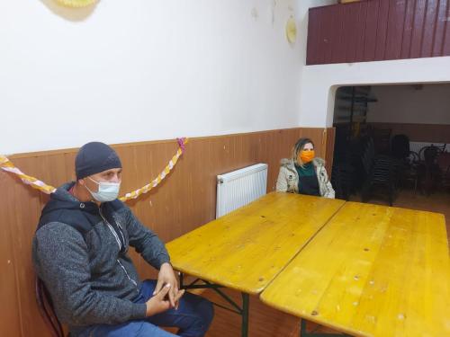 2b3b761a-e922-47de-be10-fc0441cef28c